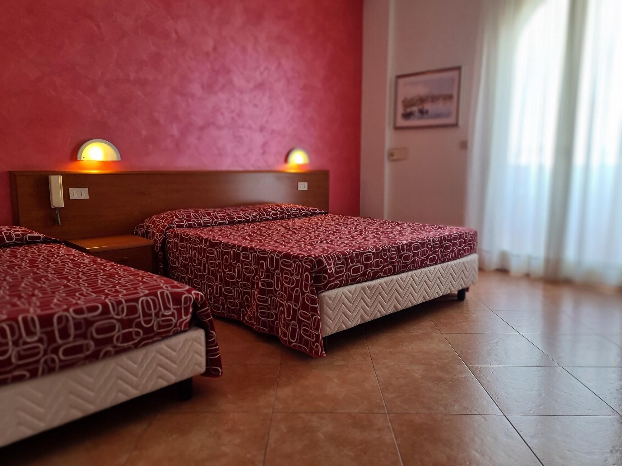 Hotel Alexander Giardini Naxos Esterno foto