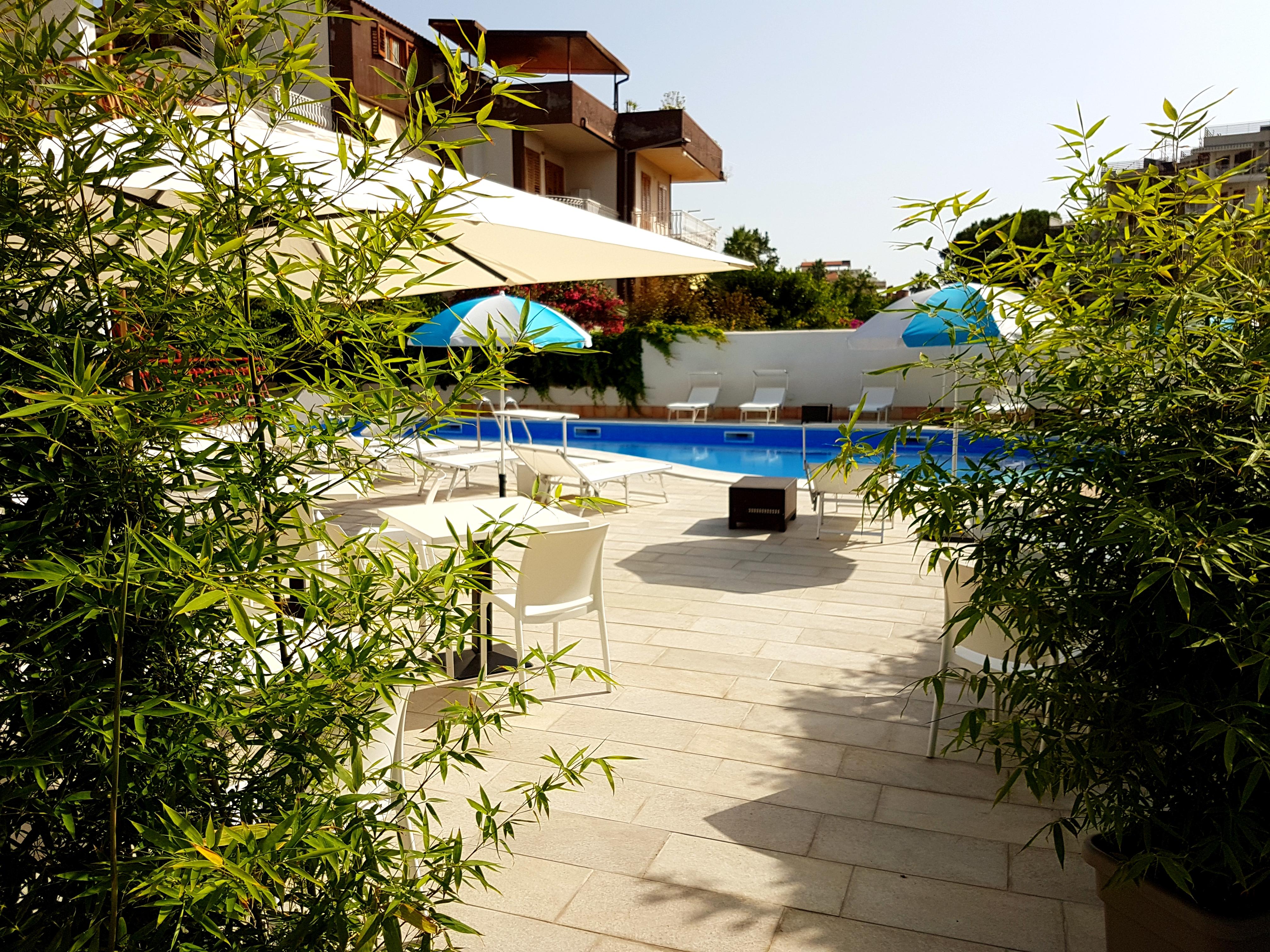 Hotel Alexander Giardini Naxos Esterno foto