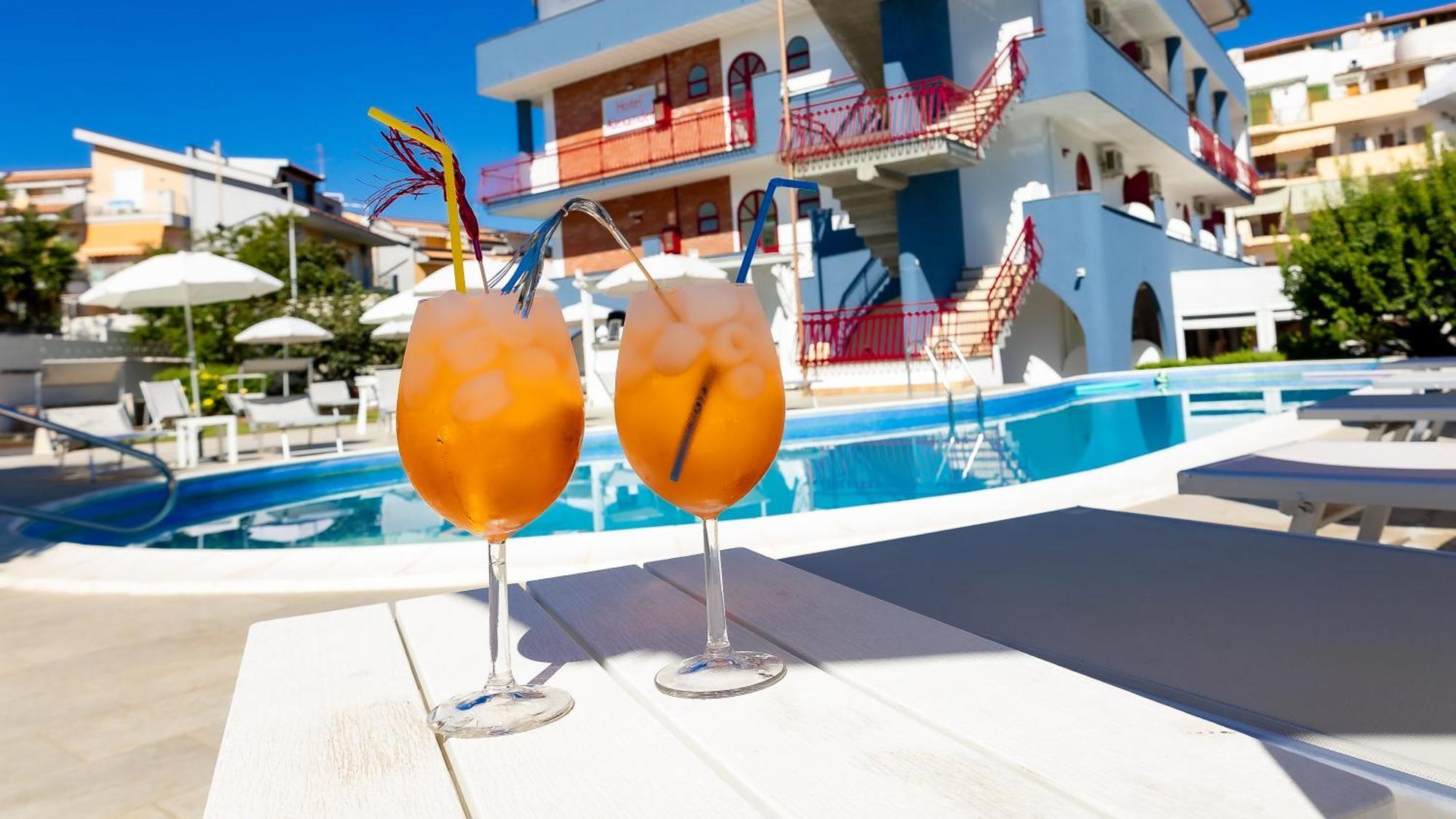 Hotel Alexander Giardini Naxos Esterno foto
