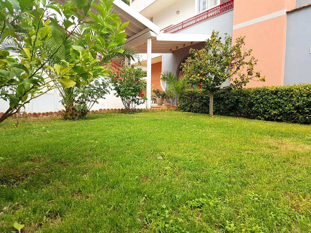 Hotel Alexander Giardini Naxos Esterno foto